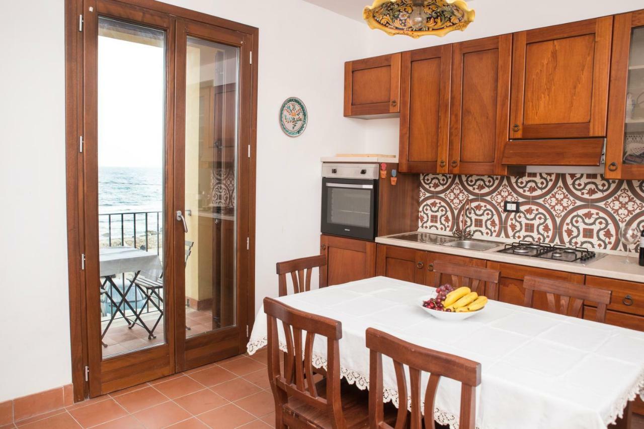 Casa Vacanza "La Piazzetta" Marzamemi Exterior photo