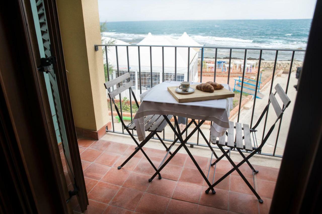 Casa Vacanza "La Piazzetta" Marzamemi Exterior photo